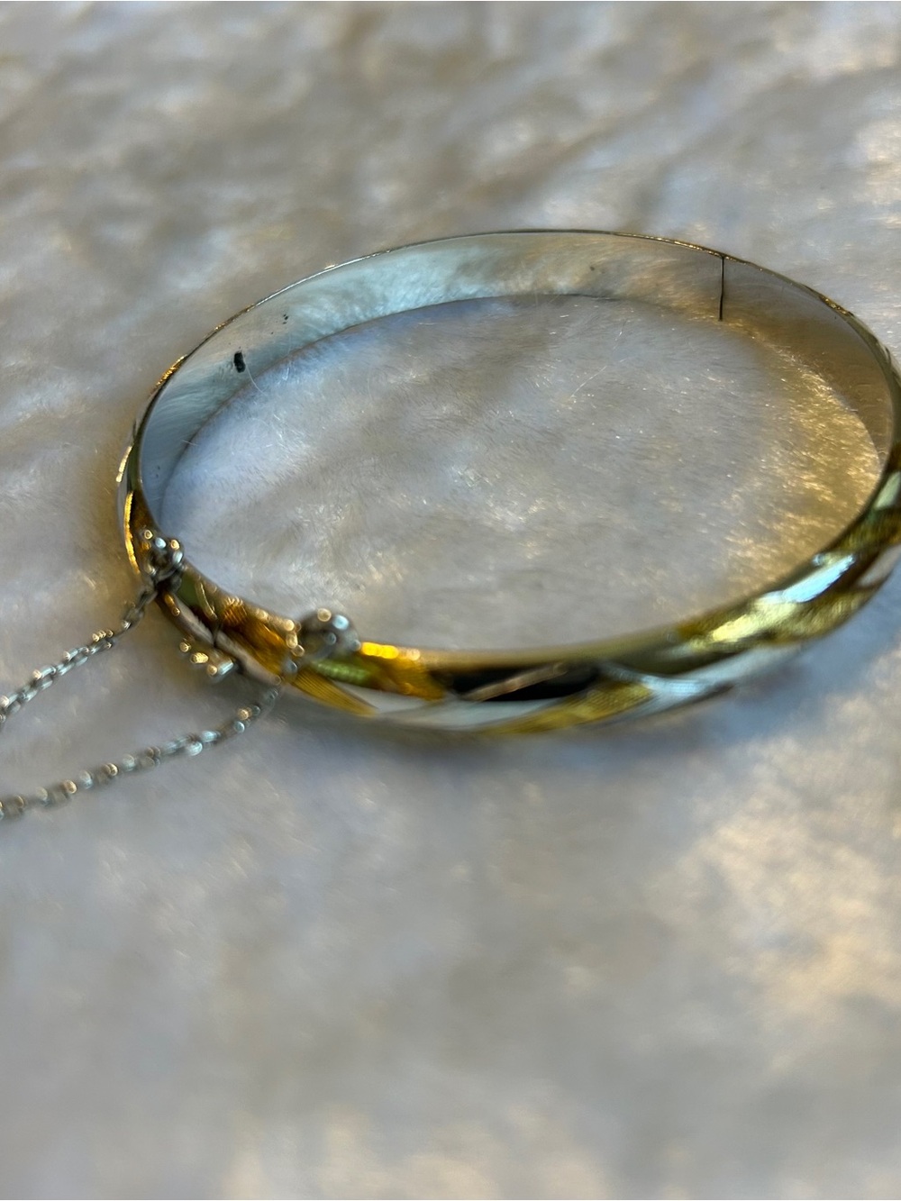 🍀925 Gold and Silver Ribbon/Twist Design Bangle Bracelet